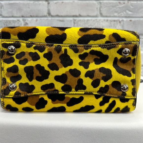 Prada bag - Picture 8 of 11